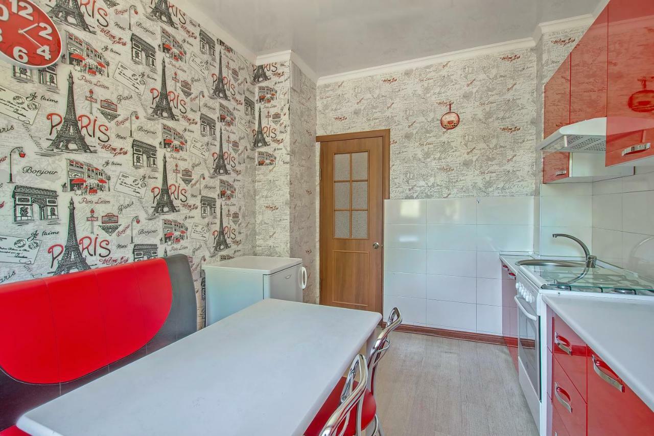 Cozy Apartment On Rozybakiev 145. Atakent Almaty Eksteriør billede